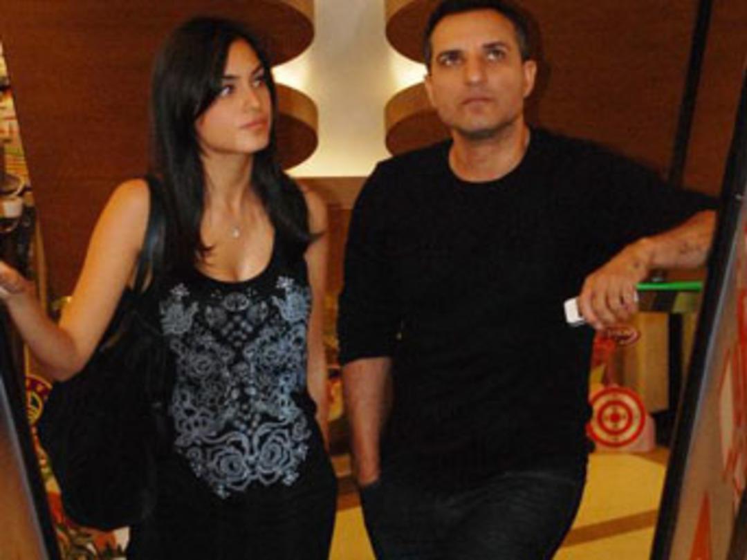 Rafet El Roman &ccedil;ok gergin