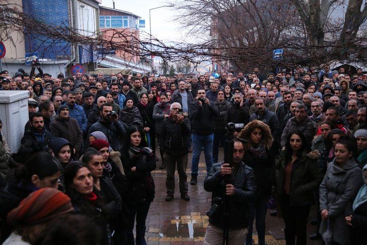 Bir ilçeyi ayağa kaldıran olay! Bilgisayarından istismar ettiği çocuklara ait görüntüler çıkan şahıs tutuklandı G2
