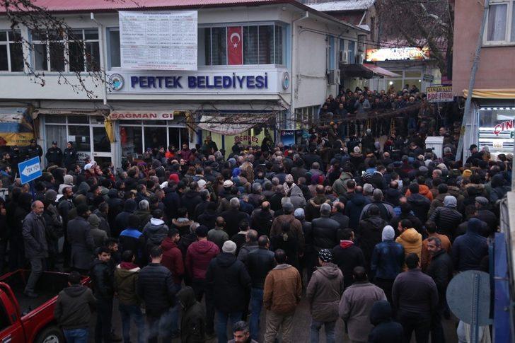 Bir ilçeyi ayağa kaldıran olay! Bilgisayarından istismar ettiği çocuklara ait görüntüler çıkan şahıs tutuklandı G5