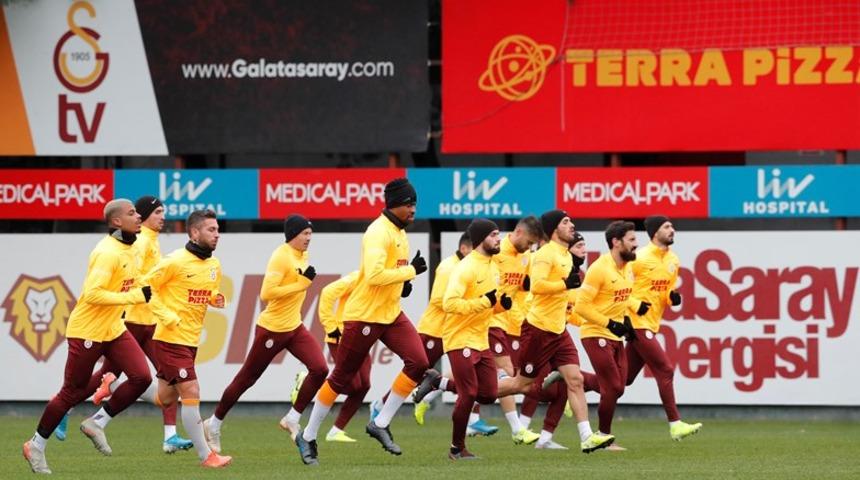 Galatasaray ikinci yarı hazırlıklarını sürüyor