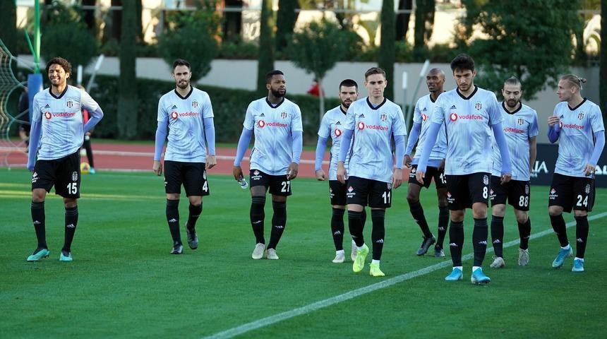 &Ouml;ZET | Beşiktaş: 2 - Mezok&ouml;vesd-Zsory: 0 ma&ccedil; sonucu