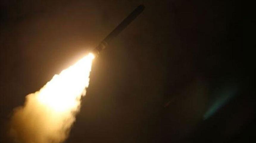 Irak'ta 3 ayrı noktaya füzeli saldırı! ABD İran'ı sorumlu tuttu!