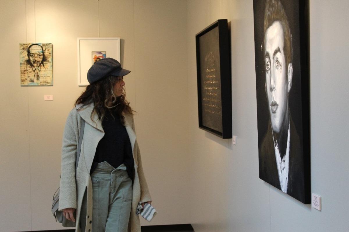 Cemal S&uuml;reya &ouml;l&uuml;m&uuml;n&uuml;n 30. yılında kendi &ccedil;izimleriyle anıldı