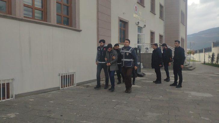 Zehir tacirlerine şafak operasyonu: 5 tutuklama G2