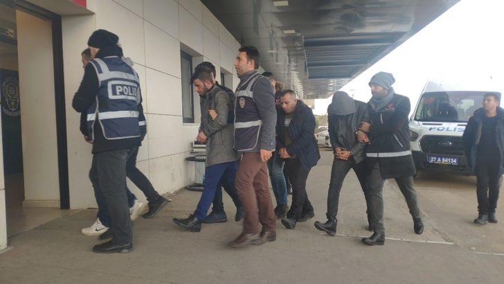 Zehir tacirlerine şafak operasyonu: 5 tutuklama G4