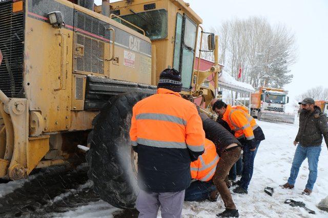 Erzincan’da 14 köy yolu ulaşıma kapandı