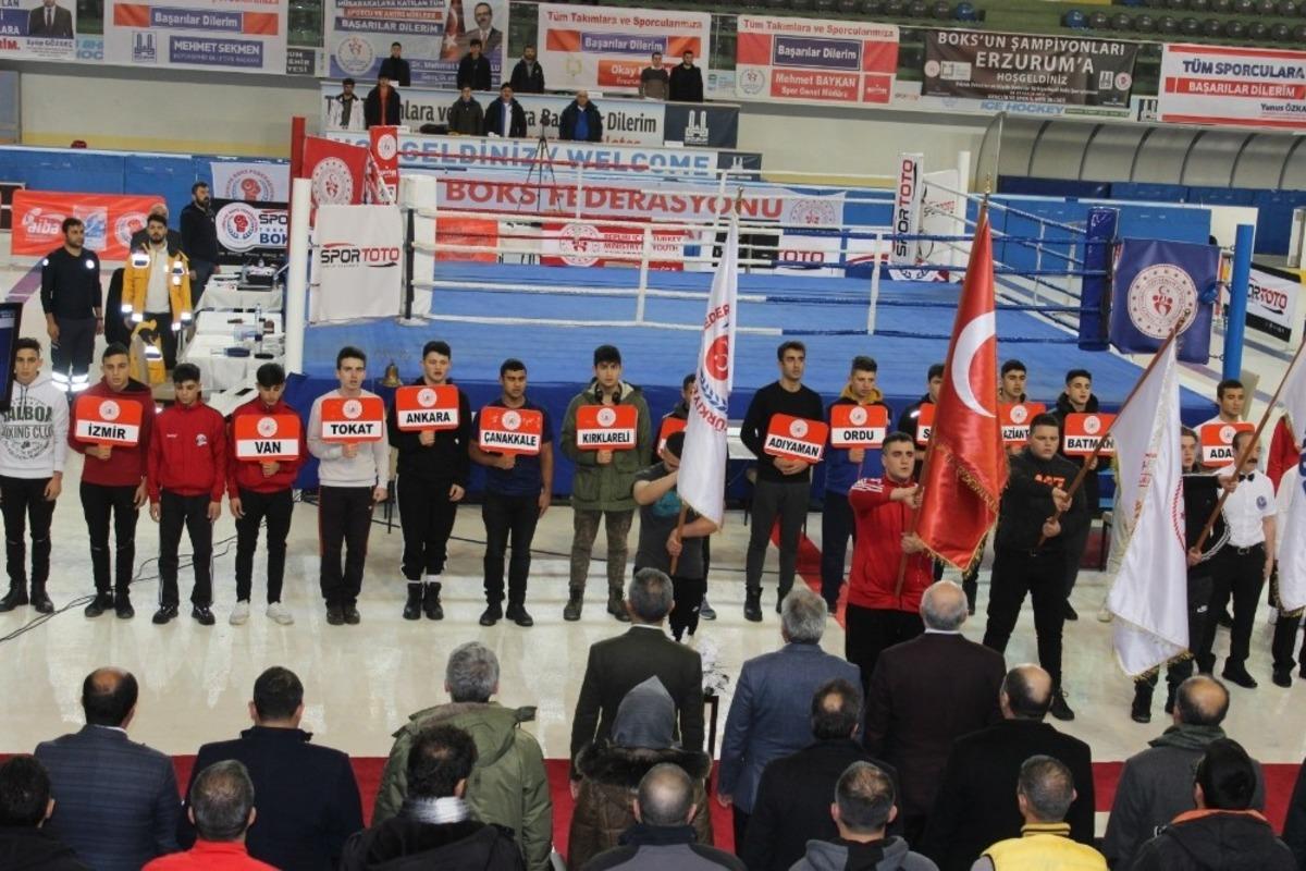 &lsquo;Liseler Arası T&uuml;rkiye Boks Şampiyonası&rsquo; Erzurum&rsquo;da başladı