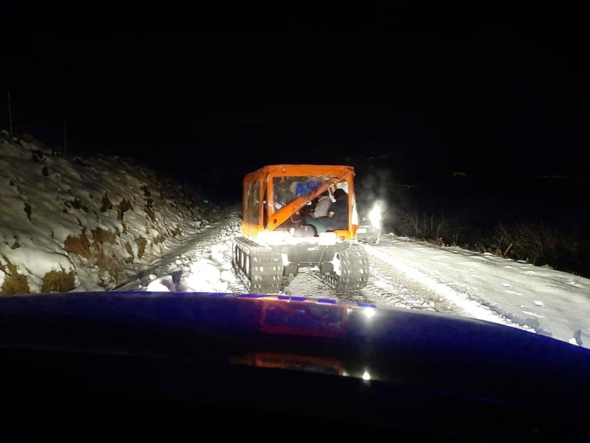 Kara saplanan kep&ccedil;e operat&ouml;r&uuml;n&uuml; AFAD ve UMKE kurtardı