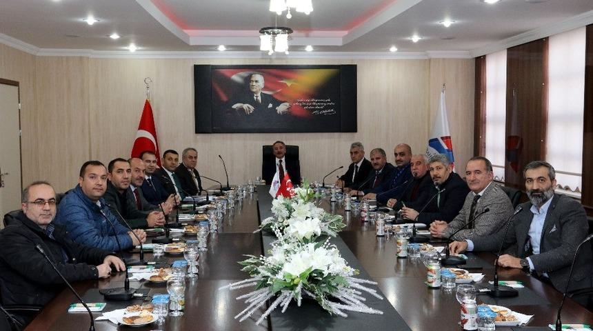 Aİ&Ccedil;&Uuml; Rekt&ouml;r&uuml; Prof. Dr. Karabulut, ASTOP &uuml;yelerini misafir etti