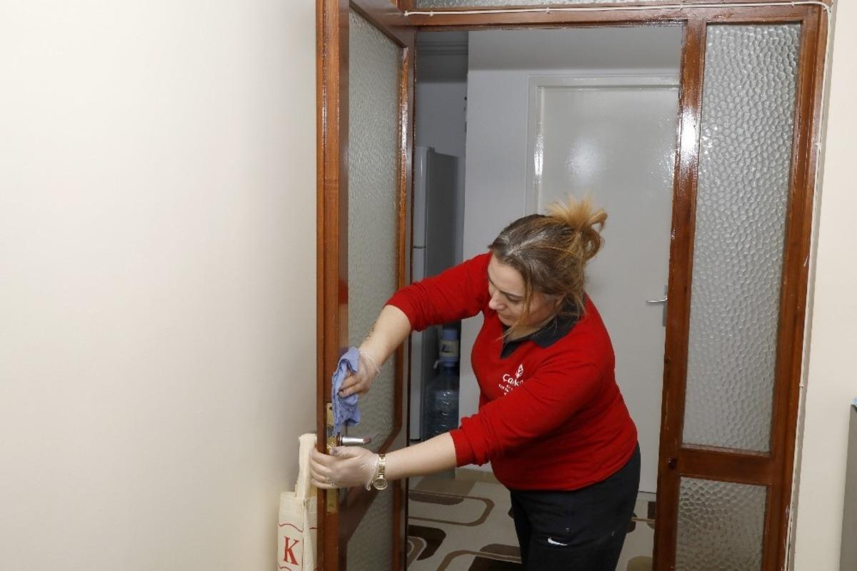 &Ccedil;ankaya&rsquo;dan 724 haneye evde temizlik hizmeti