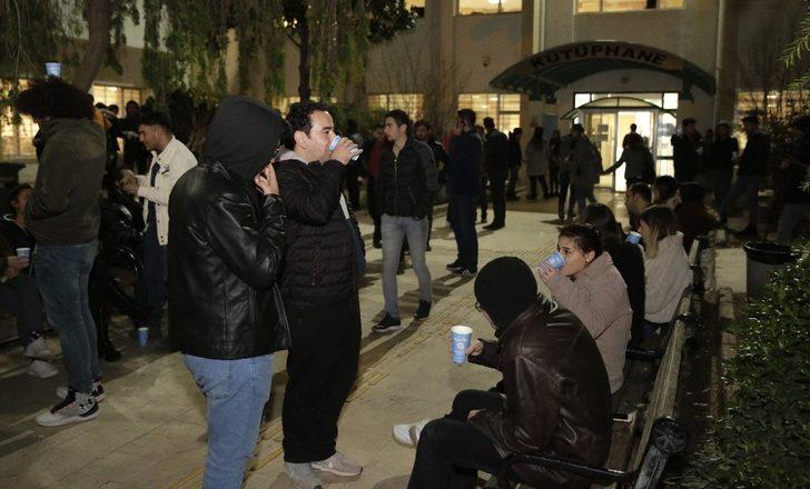 Üniversite öğrencilerine final haftasında akşam çorba servisi G1