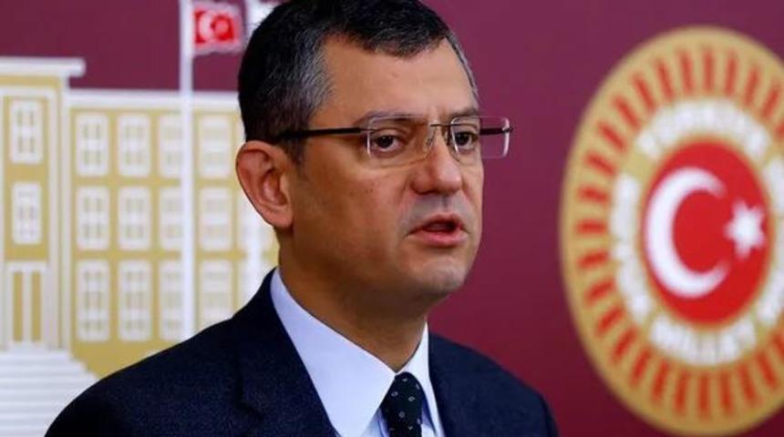 Özgür Özel, tartışma yaratan 'Kâtipler hâkim olsun' kanun teklifini geri çekti!