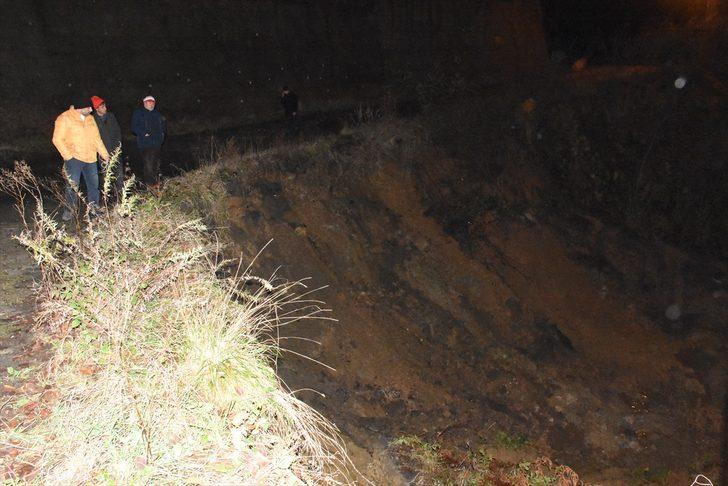 Zonguldak'ta heyelan sonrası hasar tespit çalışmalarına başlandı G2