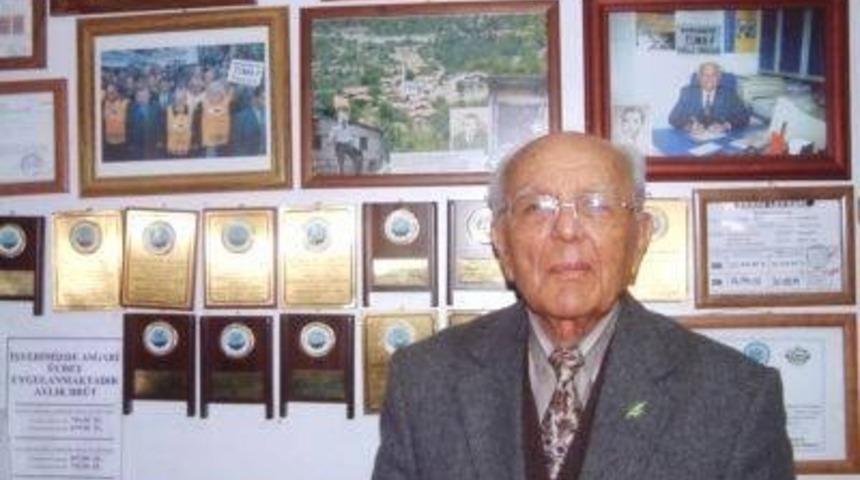 Burhaniye&rsquo;de Necdet Uysal ve Şevket Metin&rsquo;in adı caddelere verildi