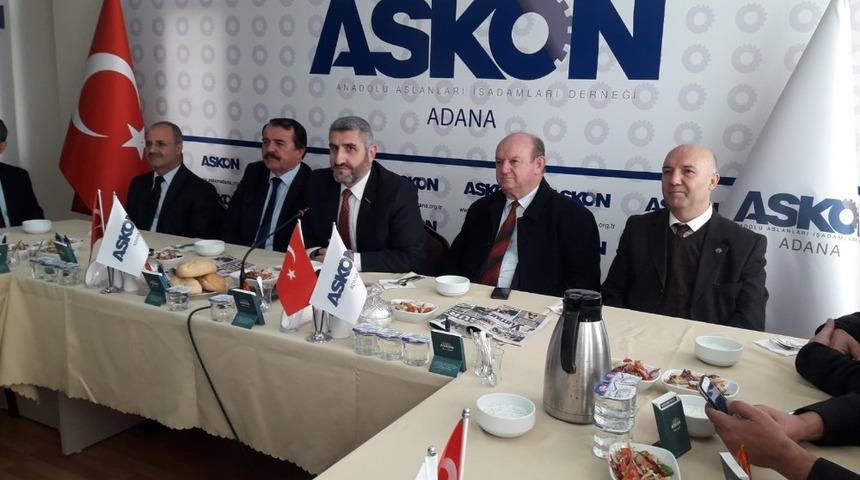 &Ccedil;alışkan: "&Uuml;reten, istihdam sağlayan kişi ve kurumlara sahip &ccedil;ıkılmalı"