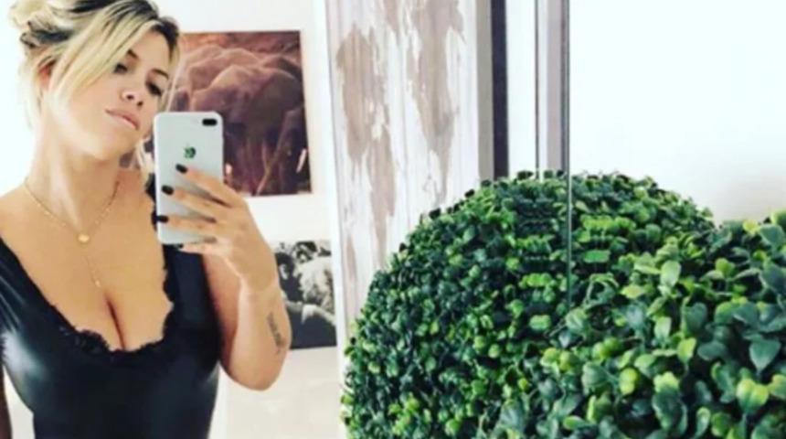 Wanda Nara, Instagram'dan çıplak fotoğrafını paylaştı