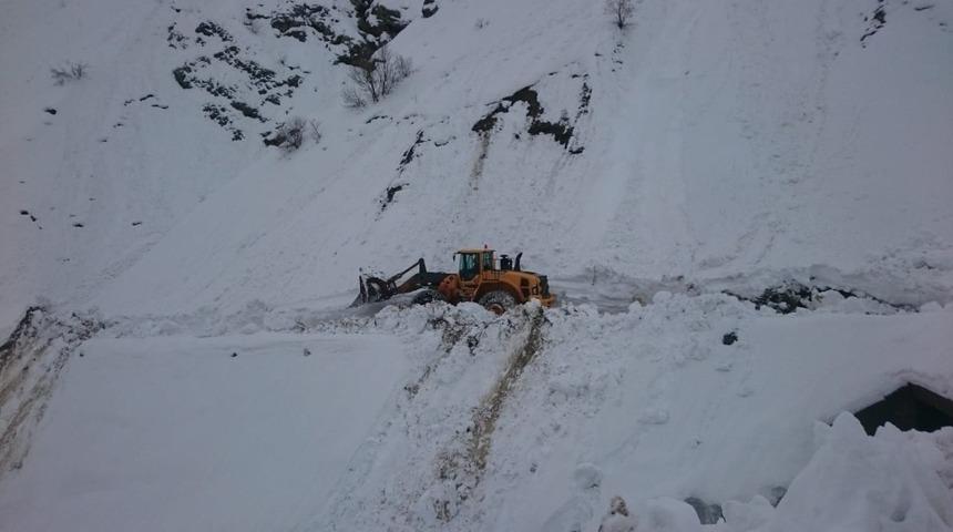 Adıyaman&rsquo;da k&ouml;y yollar ulaşıma a&ccedil;ıldı