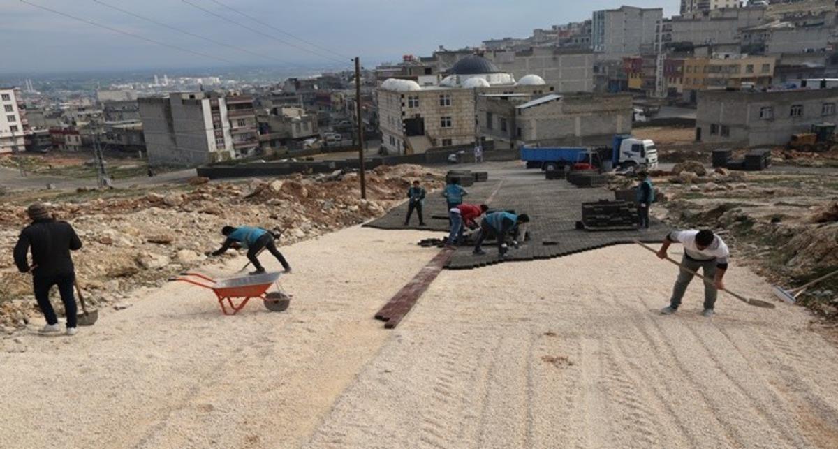 Eyy&uuml;biye ve Kırsalında yol yapım &ccedil;alışmaları devam ediyor