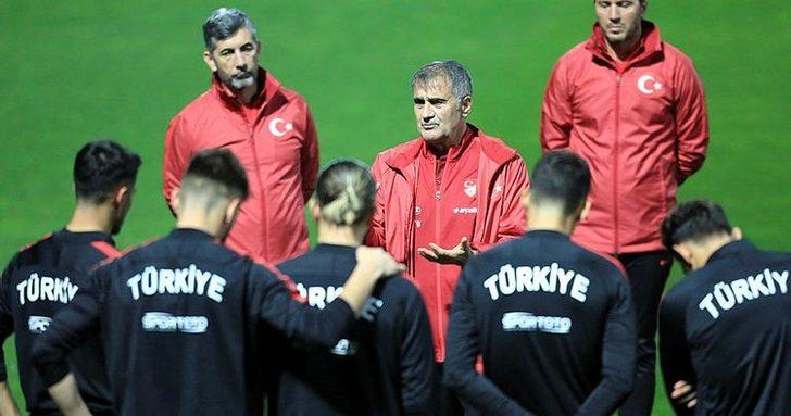Şenol Güneş'ten Trabzonspor kampına ziyaret G5