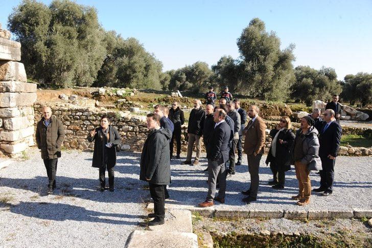 Dostluk maçı için gelen vekiller, Aydın’a hayran kaldı G3