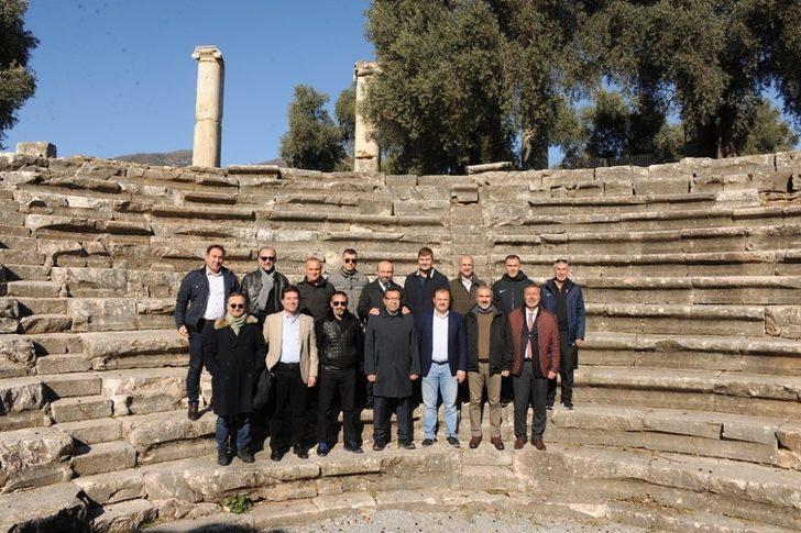 Dostluk maçı için gelen vekiller, Aydın’a hayran kaldı G4