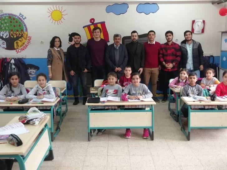 Öğretmen adaylarından örnek proje G1