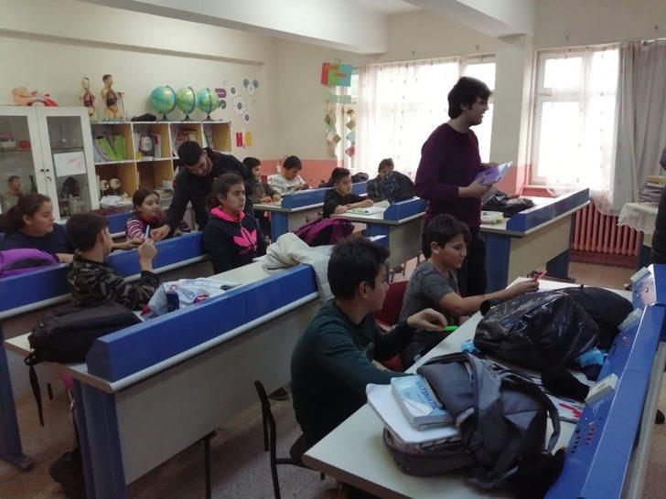 Öğretmen adaylarından örnek proje G2