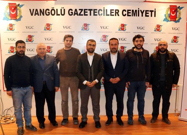 Başkan Say’dan Vangölü Gazeteciler Cemiyetine ziyaret