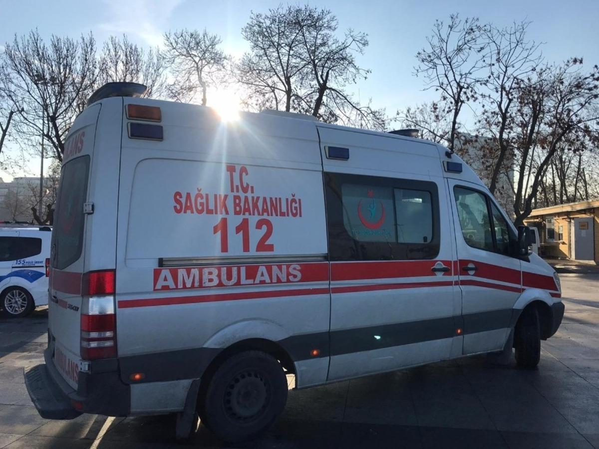 Kadık&ouml;y&rsquo;de denizde ceset bulundu