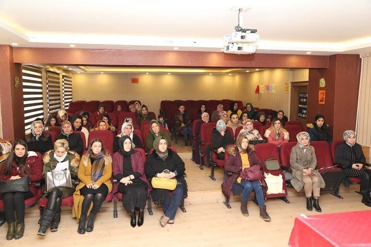 Başkale’de ‘Mahremiyet Eğitimi’ semineri G3
