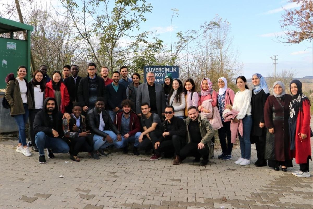 Kılavuz Gen&ccedil;lik binlerce &ouml;ğrenciye hizmet verdi