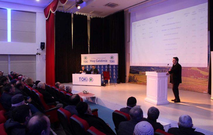 Oturacakları evler kura ile belirlendi Son Dakika Haberler
