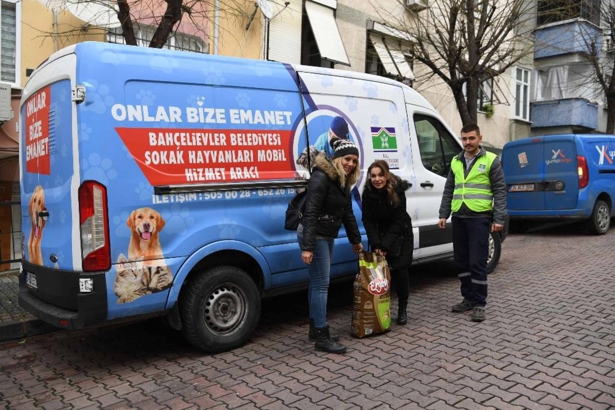Bah&ccedil;elievler Belediyesi, sokak hayvanlarını unutmadı