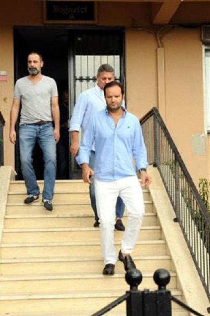 Ünlüler Tuncel Kurtiz'in evine akın etti G3