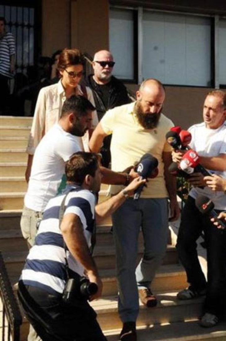 Ünlüler Tuncel Kurtiz'in evine akın etti G5