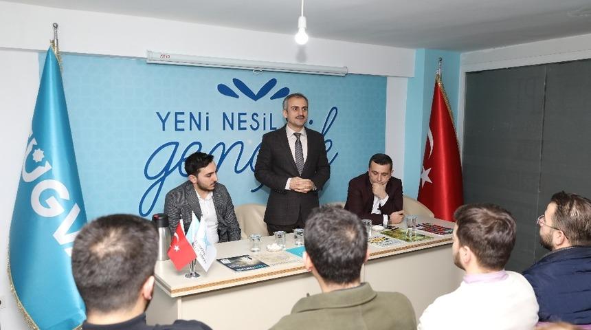 Başkan &Ccedil;ift&ccedil;i, &ldquo;Geleceğe gen&ccedil;lerimiz y&ouml;n verecek&rdquo;