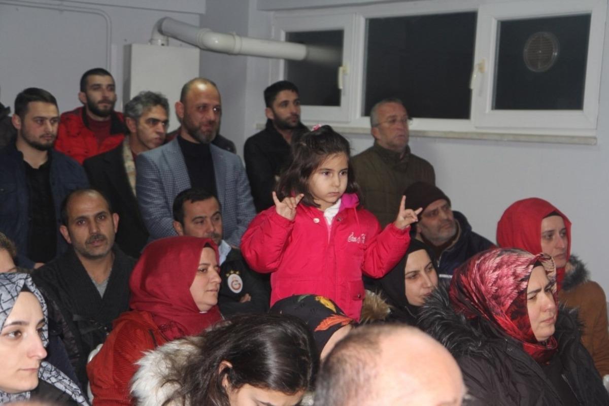 MHP&rsquo;ye geri d&ouml;nen Başkan Babaoğlu ilk ziyaretini MHP Hendek il&ccedil;e teşkilatına yaptı