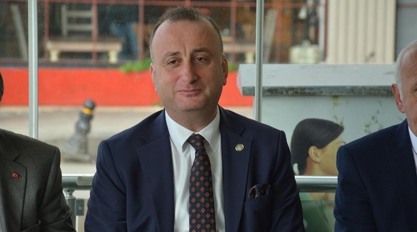 Başkan Ayhan: &ldquo;&Ccedil;evre yolu i&ccedil;in alternatif proje &uuml;retiyoruz&rdquo;