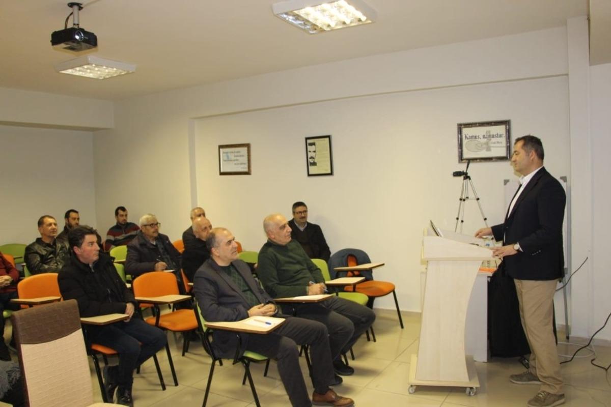 Prof. Dr. Ali Kandemir, Erzincan ve &ccedil;evresindeki endemik bitkileri anlattı