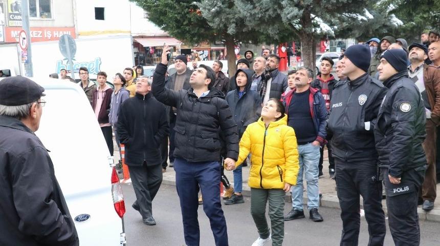 Nevşehir'de intihar girişimi! Vatandaşlar o anları film gibi izledi