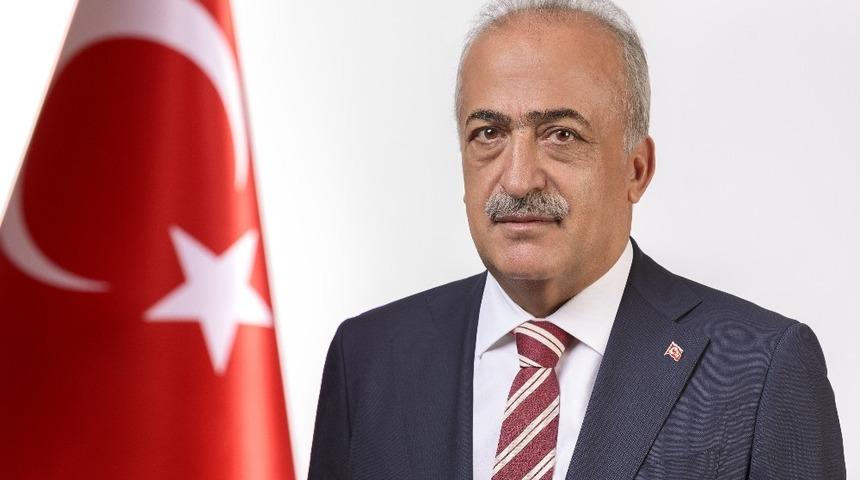 Rekt&ouml;r &Ccedil;omaklı&rsquo;dan 10 Ocak &Ccedil;alışan Gazeteciler G&uuml;n&uuml; mesajı