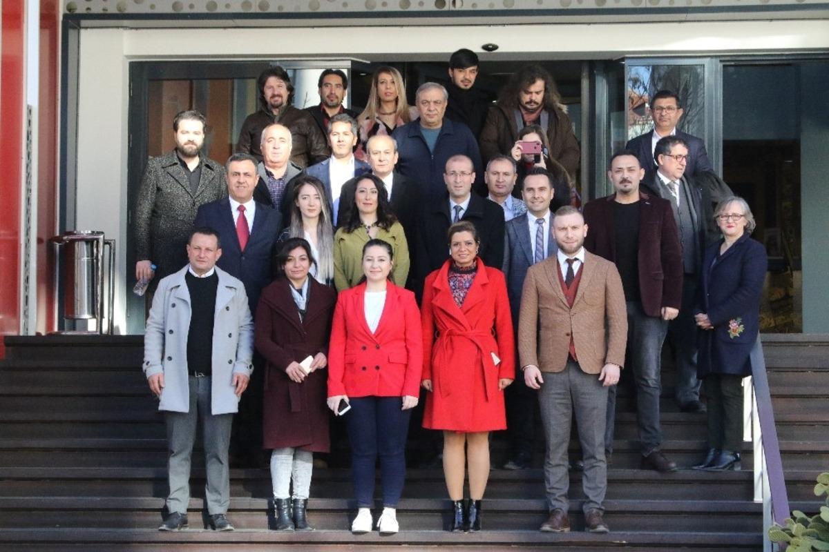 &Ouml;zel Denizli Cerrahi Hastanesi basın mensuplarını konuk etti