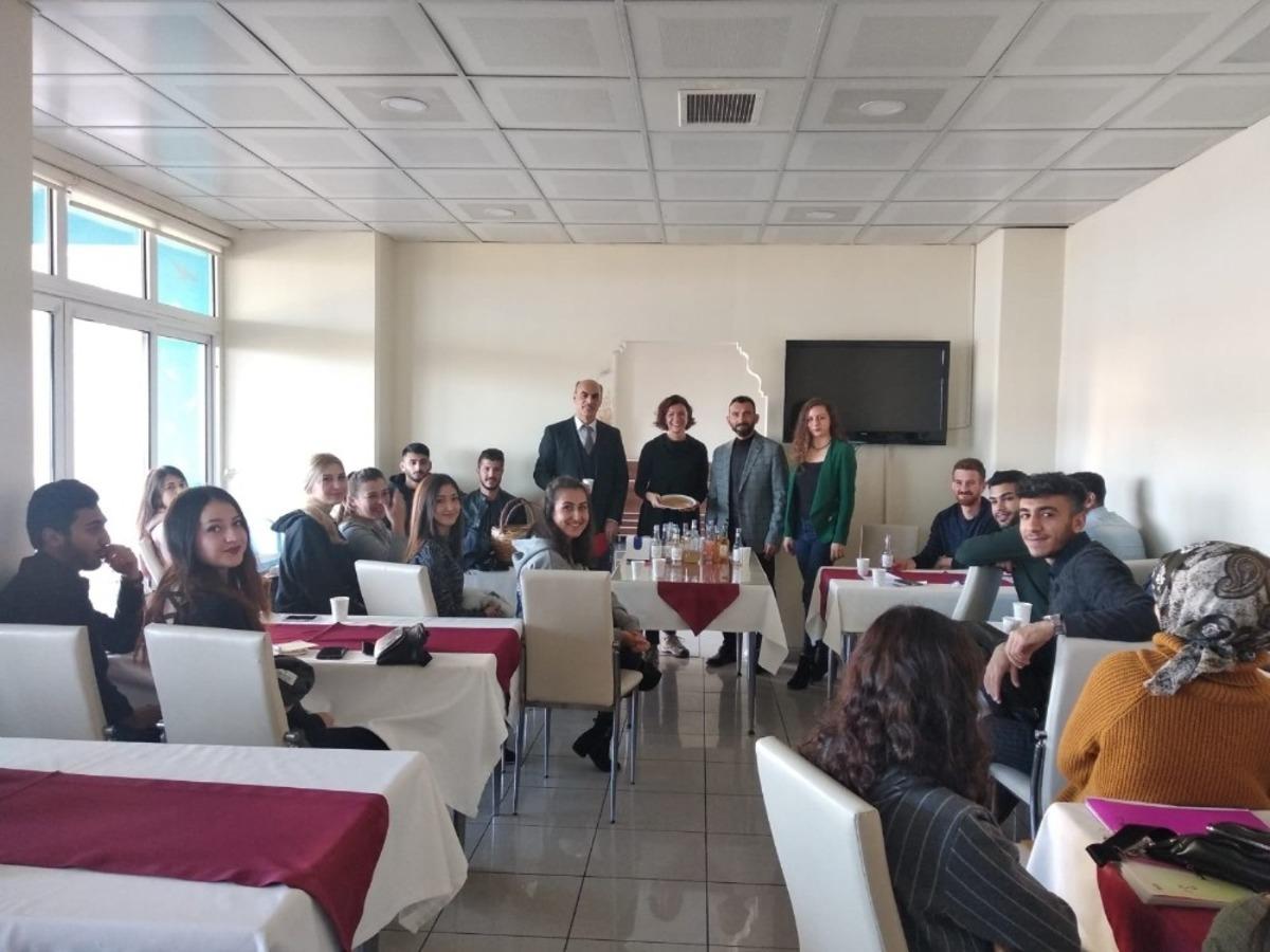 Burhaniye&rsquo;de &rsquo;Kombu &Ccedil;ayı&rsquo; semineri