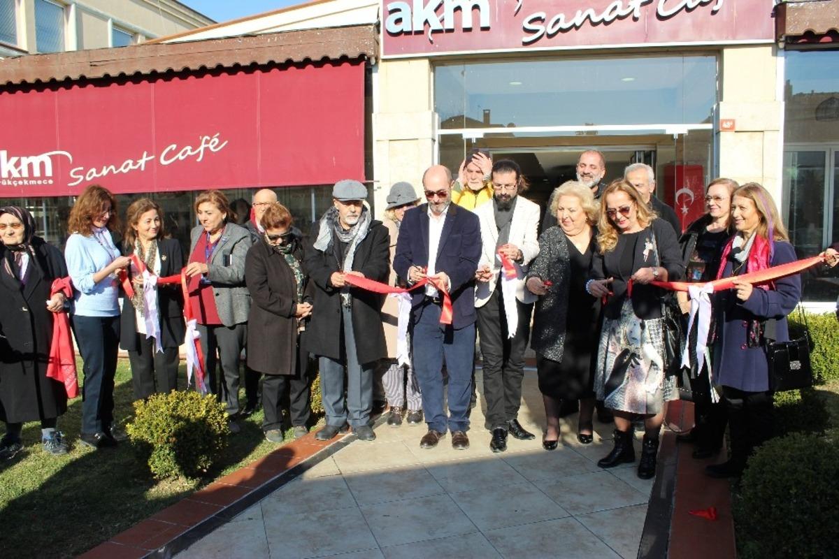 &ldquo;Model Ata&rdquo; sergisi sanatseverlerle buluştu