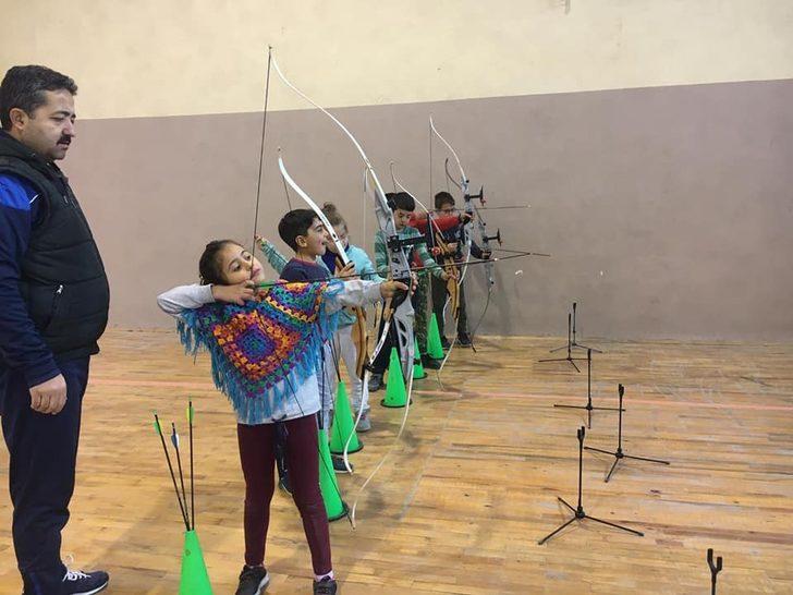 Demirci’de 11 branşta spor kursu G1