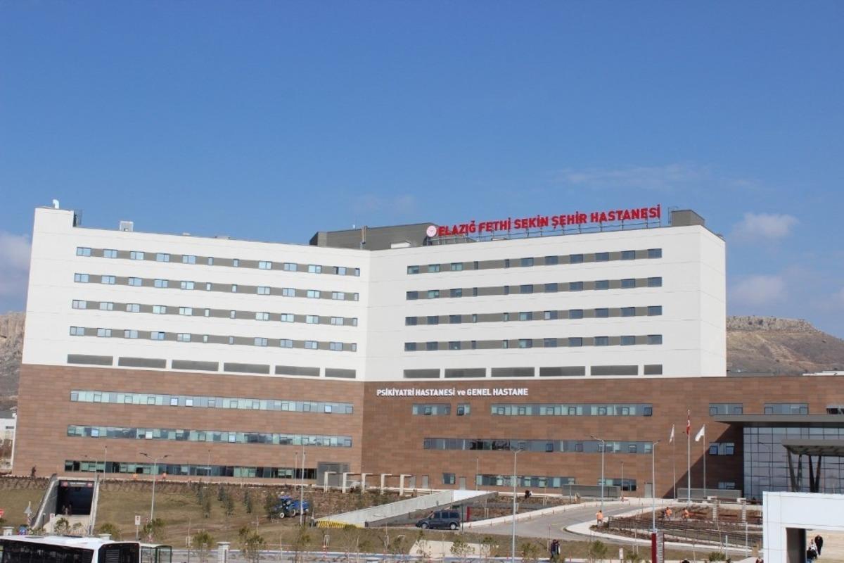 Fethi Sekin Şehir Hastanesi&rsquo;ne uluslararası sağlık turizmi yetkisi