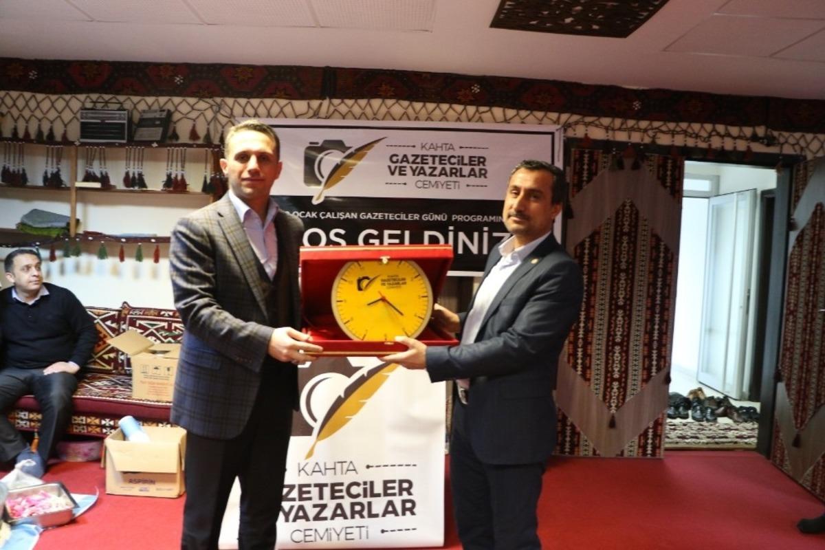Kahta&rsquo;da &ldquo;10 Ocak &Ccedil;alışan Gazeteciler G&uuml;n&uuml;&rdquo; etkinliği d&uuml;zenlendi