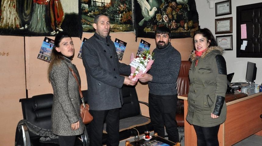 Y&Uuml;KMEUSDER&rsquo;den gazeteci Tek&rsquo;e ziyaret