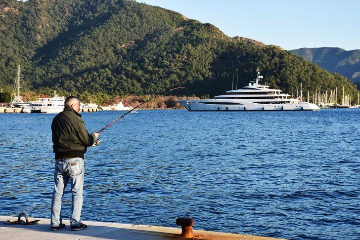 Değeri yaklaşık 200 milyon dolar! Mega yat Marmaris'te G1