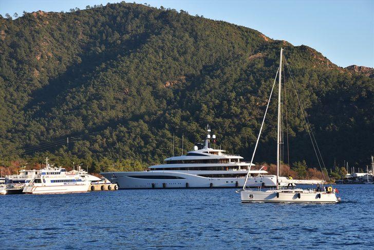 Değeri yaklaşık 200 milyon dolar! Mega yat Marmaris'te G2
